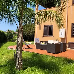 Casa vacanze Aga, Campofelice Di Roccella